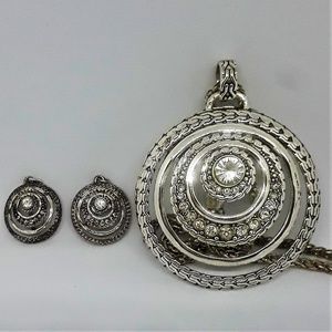 Costume Jewelry Necklace and earrings set